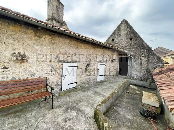 Image No.23-4 Bed House for sale