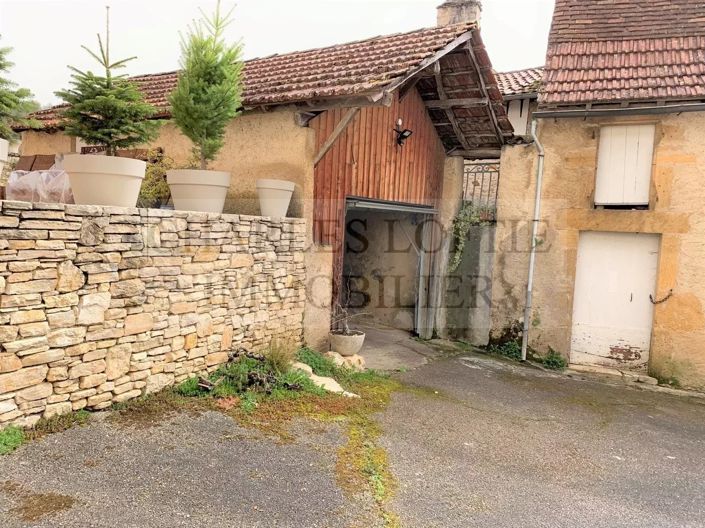 Image No.3-4 Bed House for sale