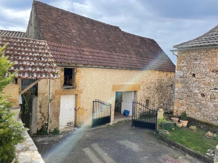 Image No.6-4 Bed House for sale