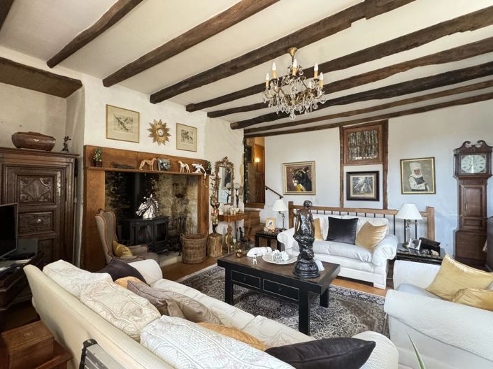 Image No.15-3 Bed House for sale