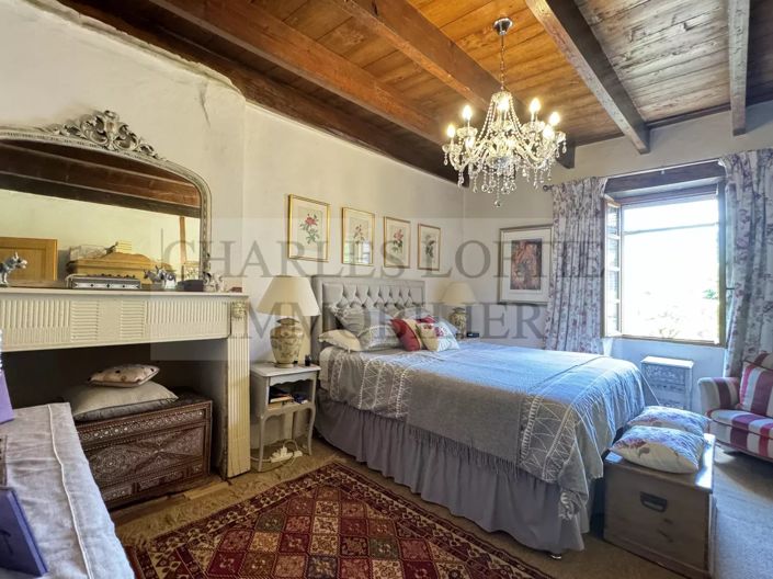 Image No.18-3 Bed House for sale