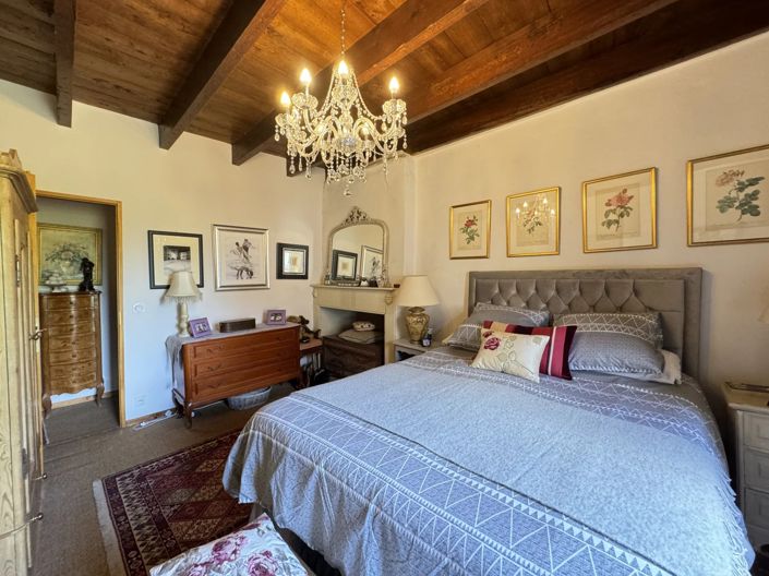 Image No.19-3 Bed House for sale