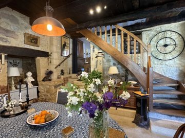 e11d37349d159205d6aac35b003a0b776bb3bdedd4192