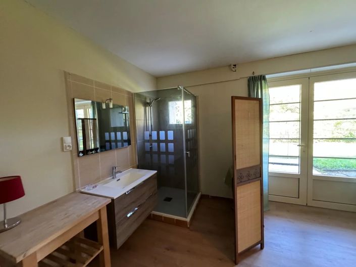 Image No.9-4 Bed House for sale