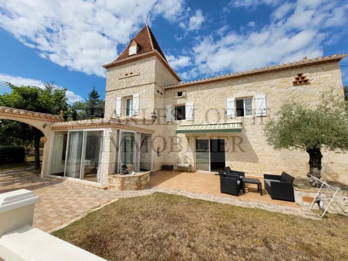 Image No.13-5 Bed House for sale