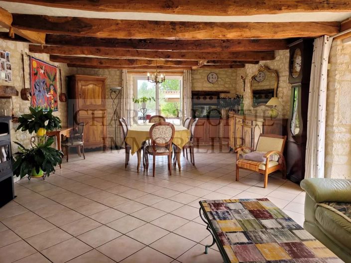 Image No.4-5 Bed House for sale