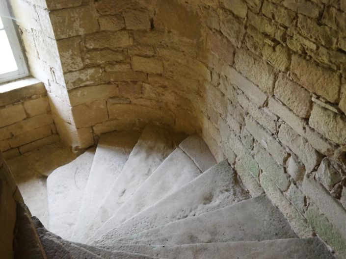 Image No.12-2 Bed House for sale