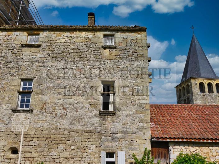 Image No.17-2 Bed House for sale
