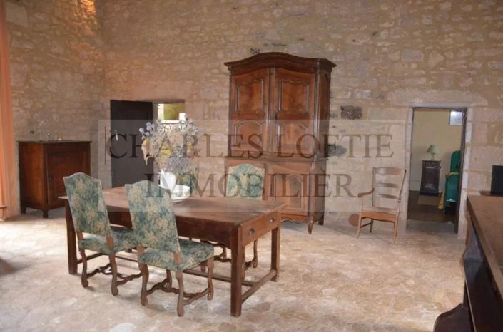 Image No.18-2 Bed House for sale
