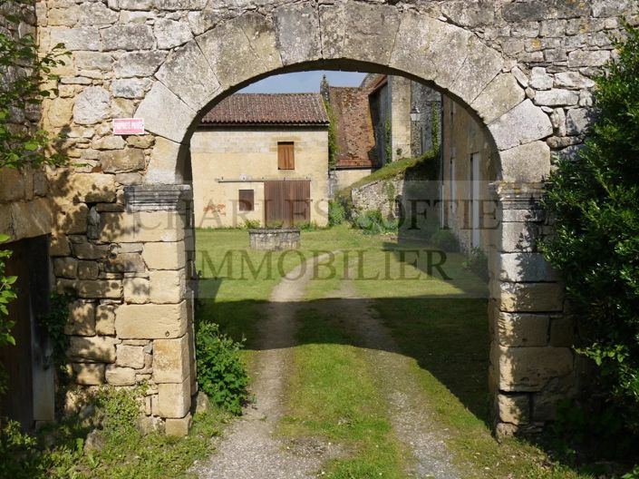 Image No.19-2 Bed House for sale