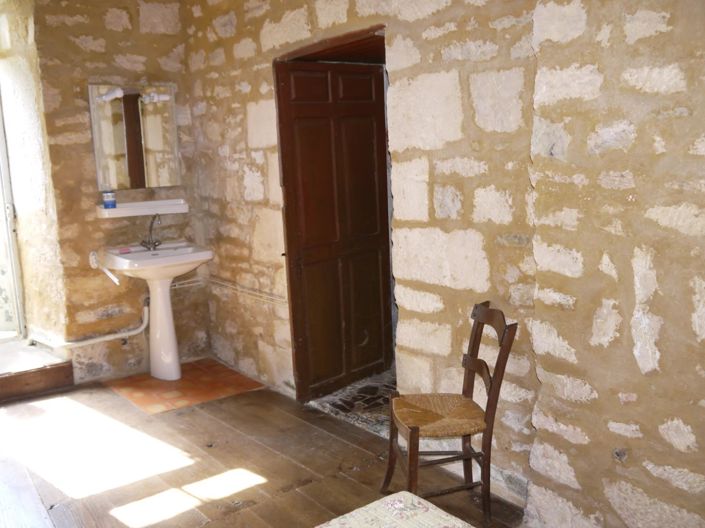 Image No.24-2 Bed House for sale