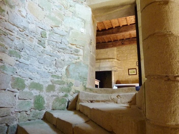 Image No.6-2 Bed House for sale