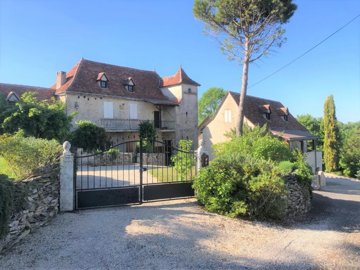1 - Labastide-Murat, House