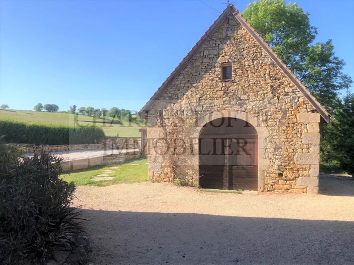 Image No.7-6 Bed House for sale