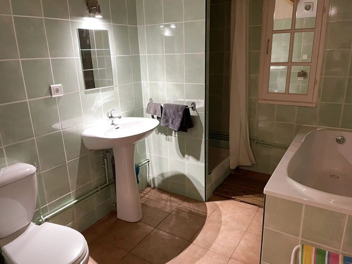 Image No.19-6 Bed House for sale