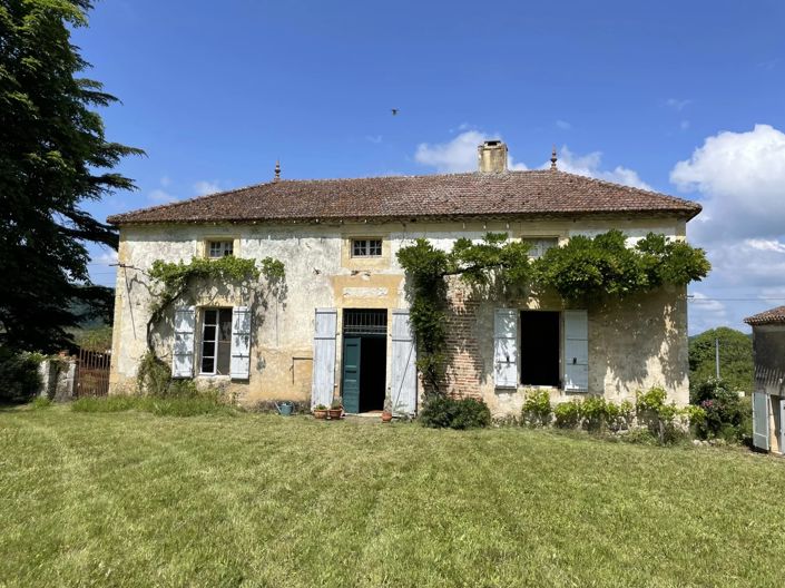 Image No.2-6 Bed House for sale