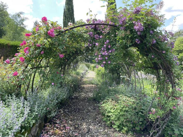 Image No.8-6 Bed House for sale