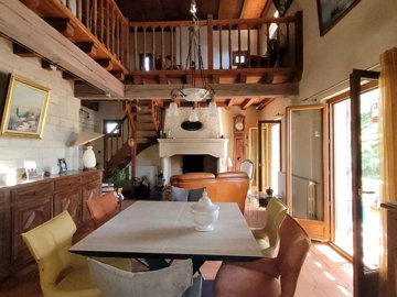 f5fb18d2c29878a82a801294a1889137ac39483e44144