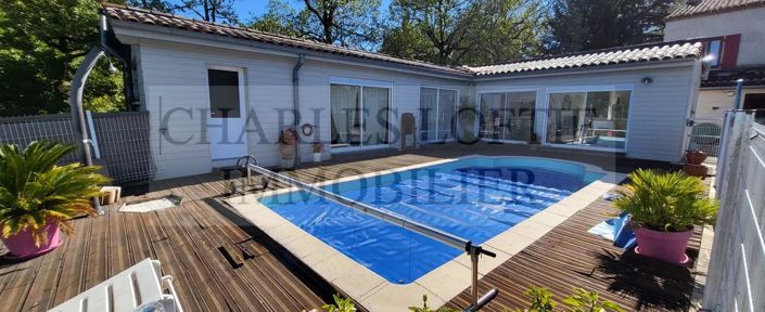 Image No.9-6 Bed House for sale