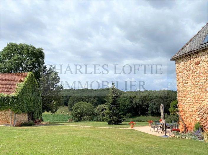 Image No.29-6 Bed House for sale