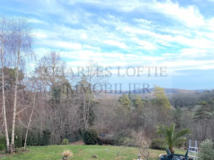 Image No.2-5 Bed House for sale