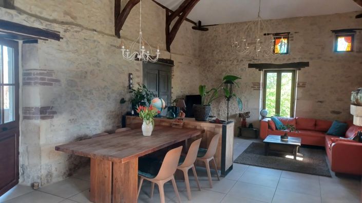 Image No.6-Maison de 3 chambres à vendre à Puy-l'Eveque