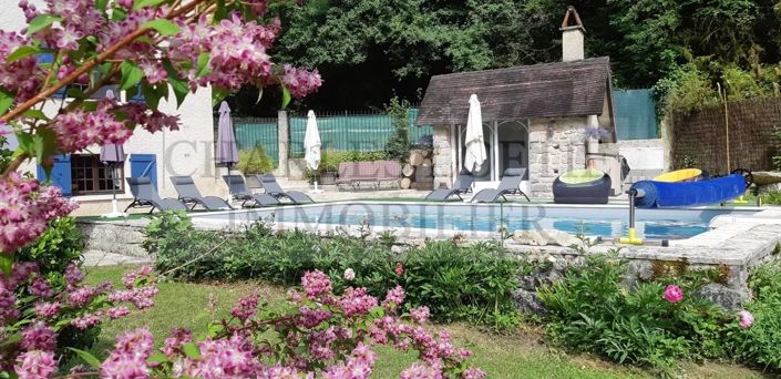 Image No.3-6 Bed House for sale