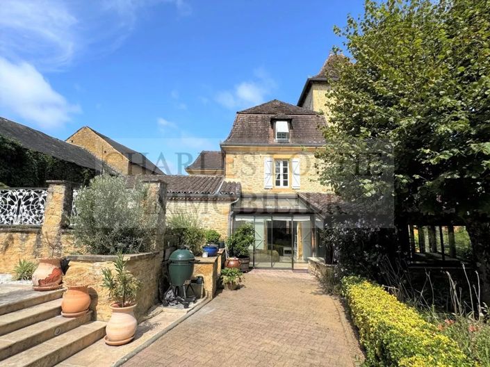 Image No.3-6 Bed House for sale