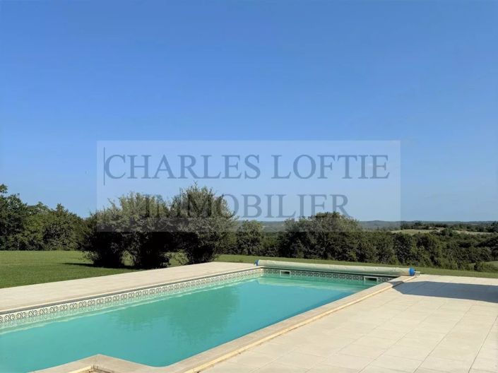 Image No.24-3 Bed House for sale