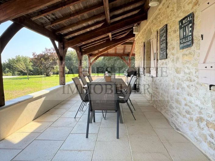 Image No.26-3 Bed House for sale