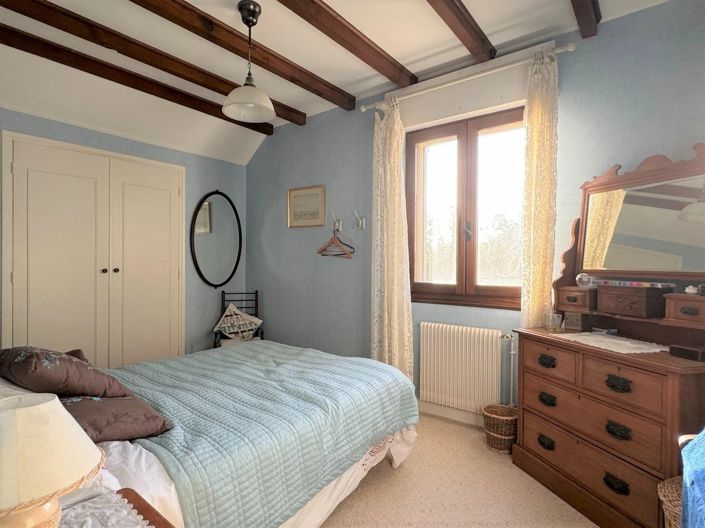 Image No.15-6 Bed House for sale