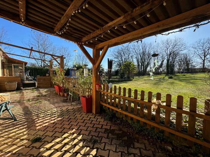 Image No.20-3 Bed House for sale