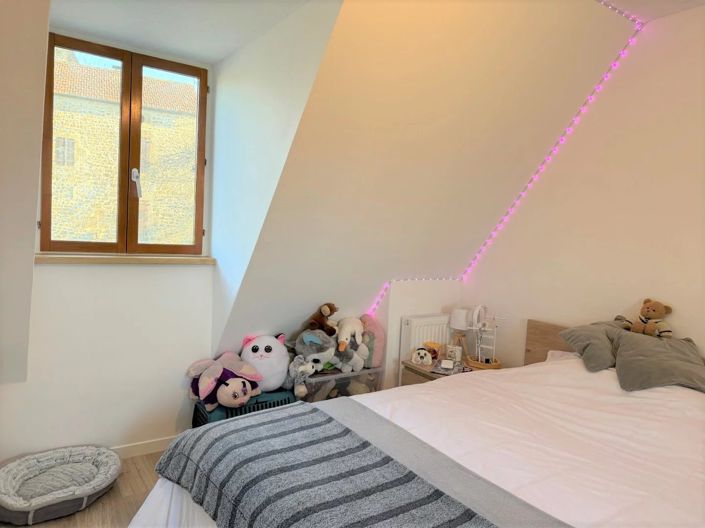 Image No.16-4 Bed House for sale