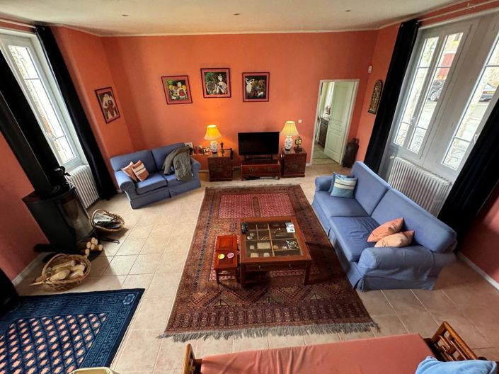 Image No.11-5 Bed House for sale