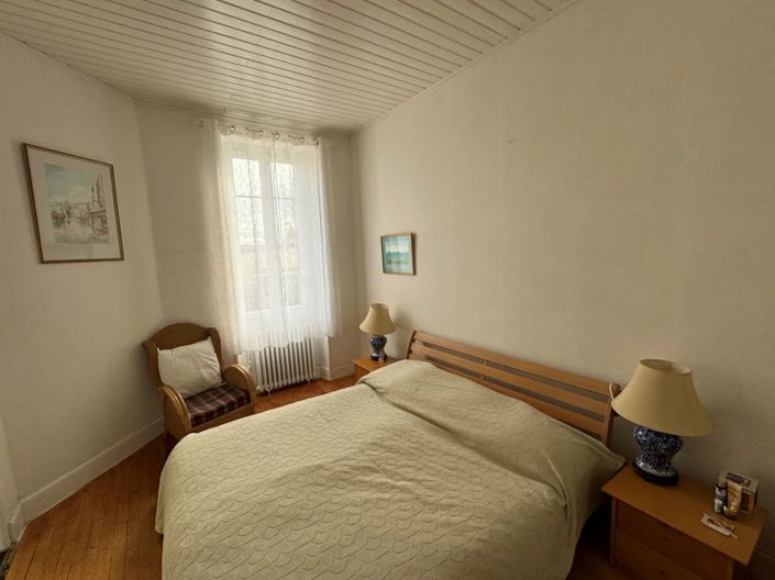 Image No.16-5 Bed House for sale