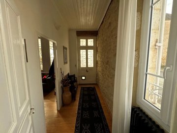 c05dec2ccc1b889027cc0dc18b035a36a04bee8d81144