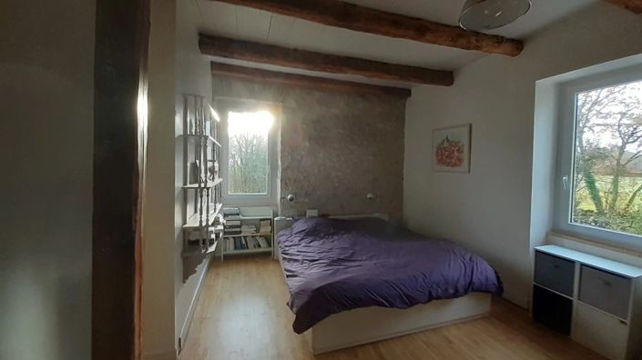 Image No.19-5 Bed House for sale