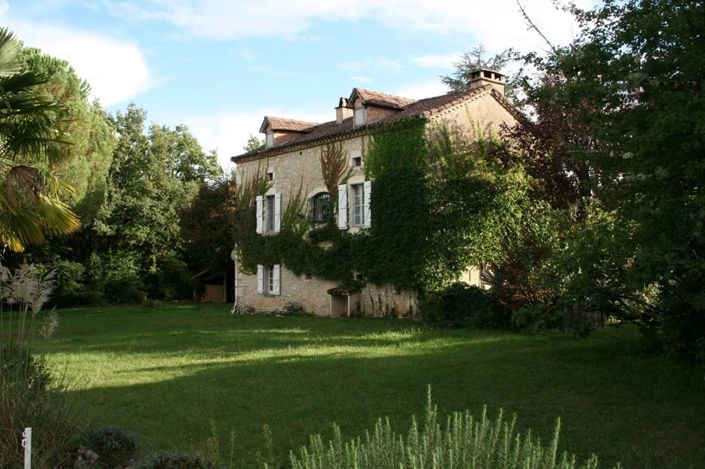 Image No.2-5 Bed House for sale