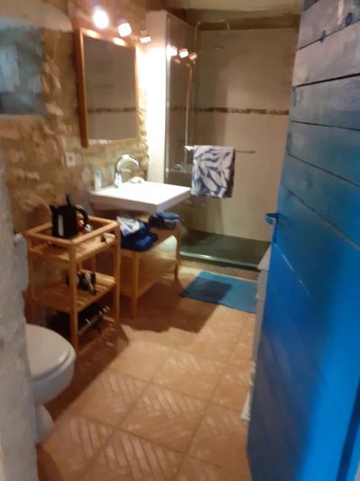 Image No.20-5 Bed House for sale