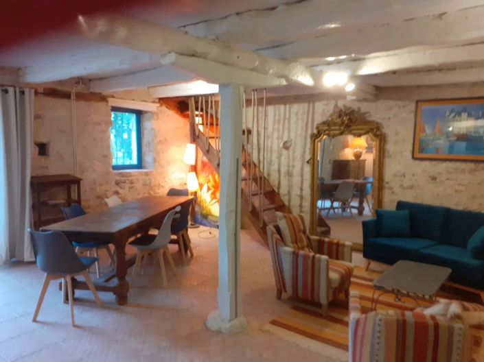 Image No.9-5 Bed House for sale