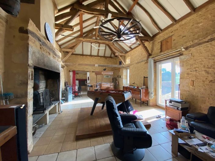 Image No.6-2 Bed House for sale