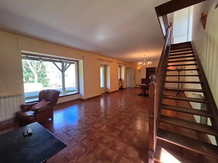 Image No.14-3 Bed House for sale