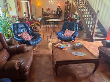 ecf99e8e4ff21d1566efdf81ef9d677508aa080bb1144