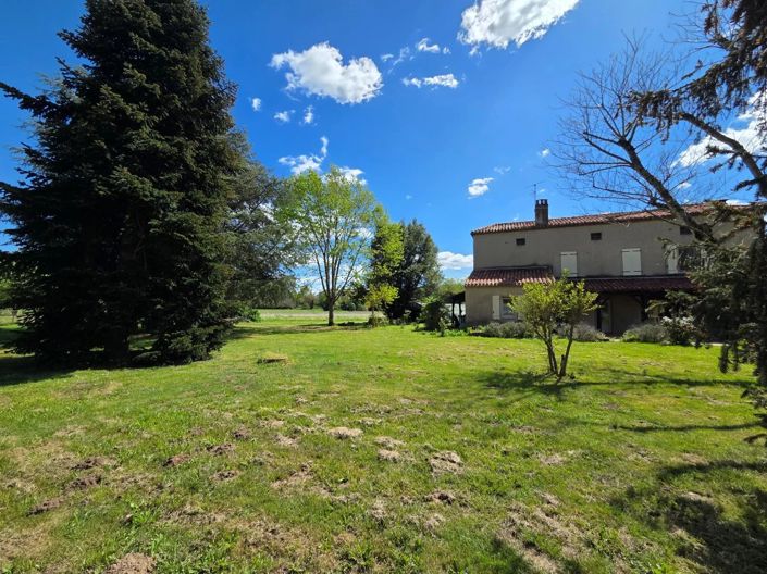 Image No.2-3 Bed House for sale