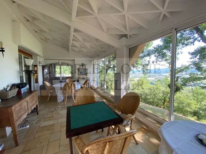 Image No.11-3 Bed House for sale
