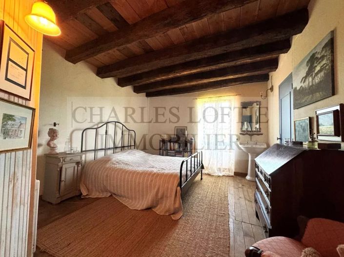 Image No.23-4 Bed House for sale