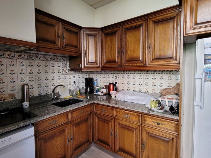 Image No.5-4 Bed House for sale