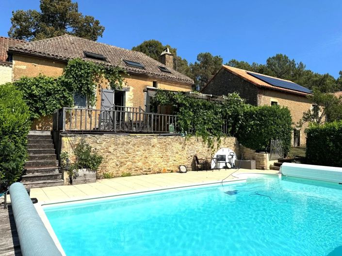 Image No.1-4 Bed House for sale
