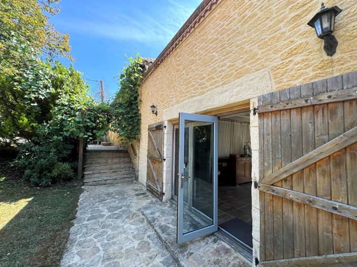 Image No.25-4 Bed House for sale