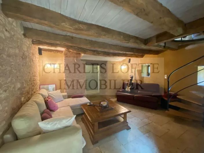 Image No.6-2 Bed House for sale